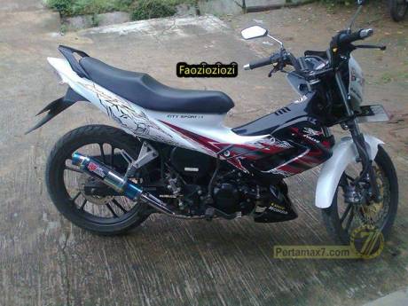 honda CS1 baju suzuki satria F 2010