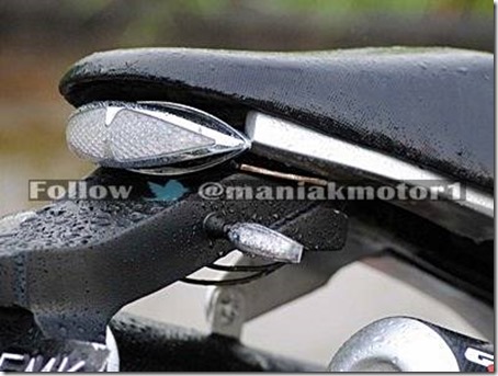 Honda tiger ala ducati monster 795 3