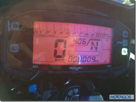 Suzuki GIXXER 150  11