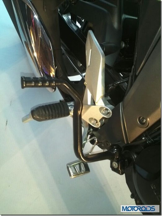 Suzuki GIXXER 150  16