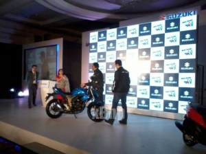 Suzuki-Gixxer-Launch.jpg