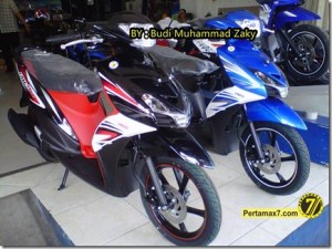 yamaha-mio-Gt-new-stripe-2_thumb.jpg