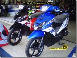 yamaha-mio-Gt-new-stripe-4_thumb.jpg
