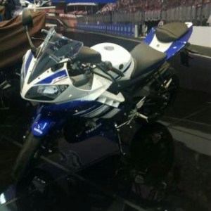 yamaha-R15-indonesia-2014.jpg