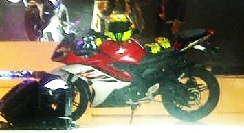 yamaha-R15-indonesia-detail.jpg