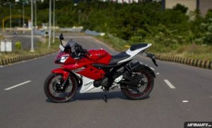 yamaha-R15.jpg