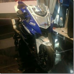 yamaha-R25-concept_thumb.jpg