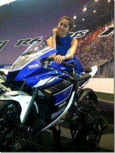 yamaha-R25-indonesia_thumb.jpg