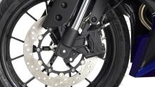 2014-Yamaha-YZF-R125-EU-Race-Blu-Detail-016