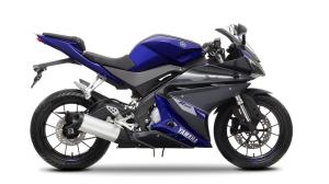 2014-Yamaha-YZF-R125-EU-Race-Blu-Studio-002