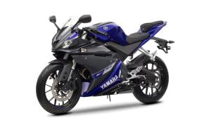 2014-Yamaha-YZF-R125-EU-Race-Blu-Studio-007