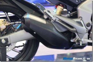 Bajaj-Pulsar-CS400-Exhaust_thumb.jpg