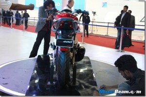 Bajaj-Pulsar-CS400-Rear-1_thumb.jpg