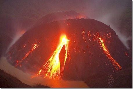 gunung kelud meletus jenka putra