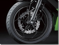 Kawasaki-Ninja-250-RR-MONO24_thumb.jpg