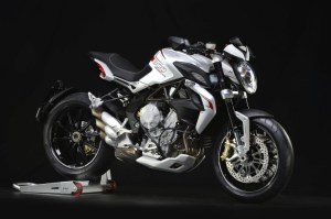 MV-Agusta-Brutale-800-Dragster-2014-5 (Small)