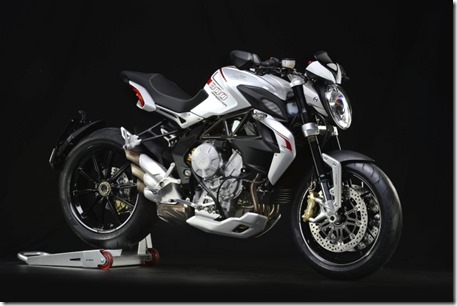 MV-Agusta-Brutale-800-Dragster-2014-5 (Small)