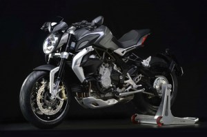 mv-agusta-brutale-dragster-800-20 (Small)