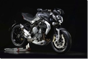 mv-agusta-brutale-dragster-800-21-Small_thumb.jpg