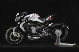 mv-agusta-brutale-dragster-800-31 (Small)