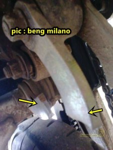 peninggi-shock-breaer-yamaha-V-ixion-patah.jpg
