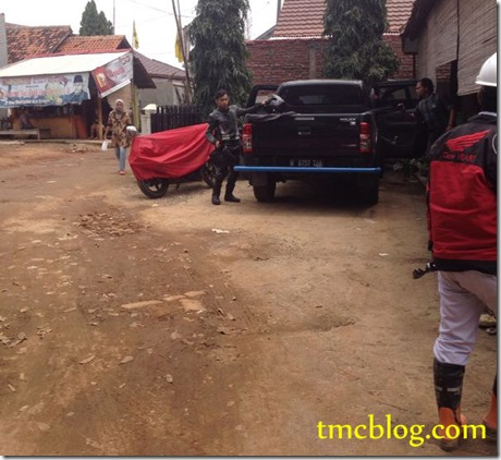 R15 indonesia warna hitam