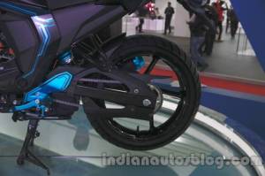 Yamaha-FZ-S-Concept-Auto-Expo-rear-wheel-1024×682