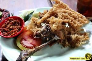 Ayam Goreng Pak Cipto Sukoharjo&nbsp;13