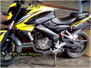 Konsumsi bahan bakar Pulsar&nbsp;200ns010