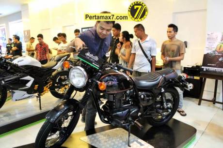 Launching Kawasaki ESTRELLA 250 RR mono Yogyakarta  63