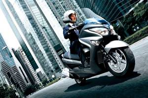 Suzuki Burgman 200 Indonesia 2014&nbsp;005