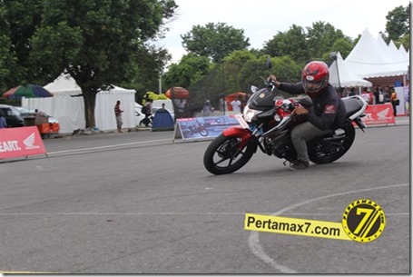 testride honda new megapro FI 023