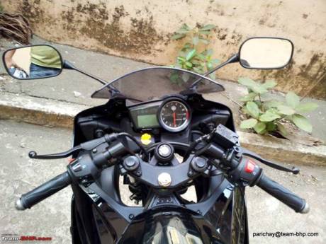 Yamaha YZF-R15 V2.0 Thailand 9