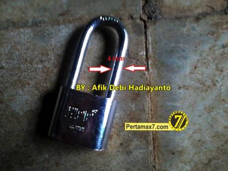 gembok standar tengah Yamaha New Vixion Lightning 2