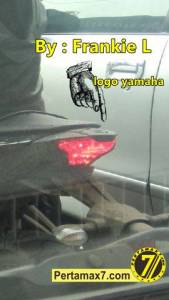 logo yamaha di&nbsp;R25