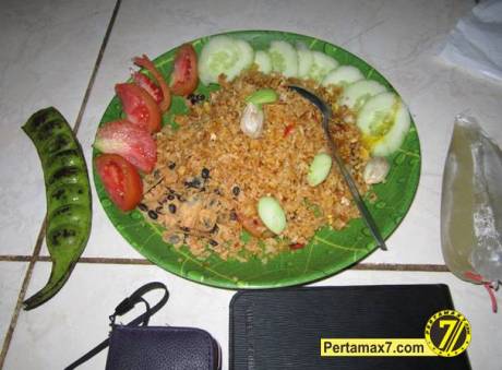nasi goreng pete