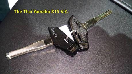 yamaha R15 Indonesia 12