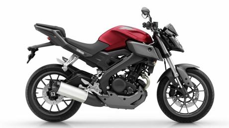 2014-Yamaha-MT125-EU-Anodized-Red-Studio-002