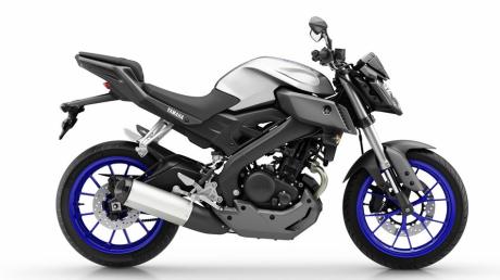 2014-Yamaha-MT125-EU-Race-Blu-Studio-002