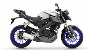 2014-Yamaha-MT125-EU-Race-Blu-Studio-002