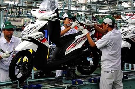 All new Honda BeAT warna baru 2014 1