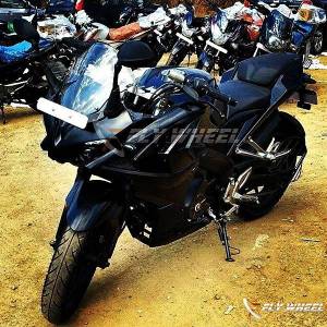 Bajaj Pulsar 200SS