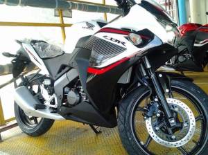 Honda CBR150R 2014 New Colour&nbsp;2
