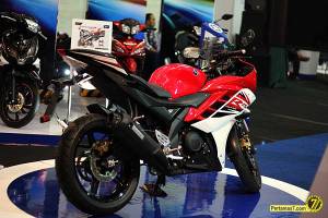 Launching yamaha YZF-R15 di SOLO&nbsp;IMG_7071