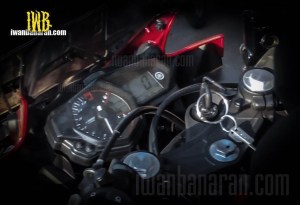 speedometer yamaha R25