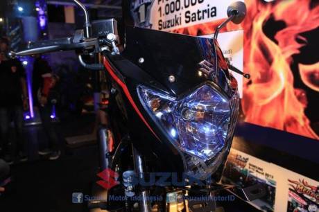 suzuki satria F 150 Black Fire II 46