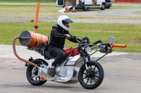 2015-Ducati-Scrambler-testing-spy-photos-01