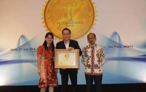 AHM Raih Penghargaan Word of Mouth Marketing 2014&nbsp;03
