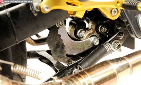 brake pad untuk peyangga standart tengah yamaha vixion