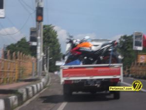 Honda CB150R streetfire Livery Repsol&nbsp;13